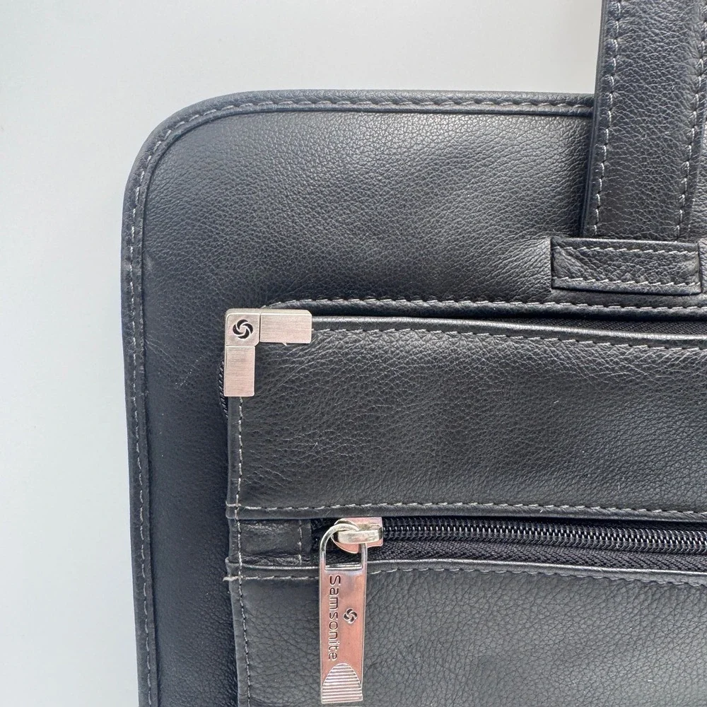 Samsonite Black Faux Leather Laptop Briefcase Sleeve Retractable Handle Bag